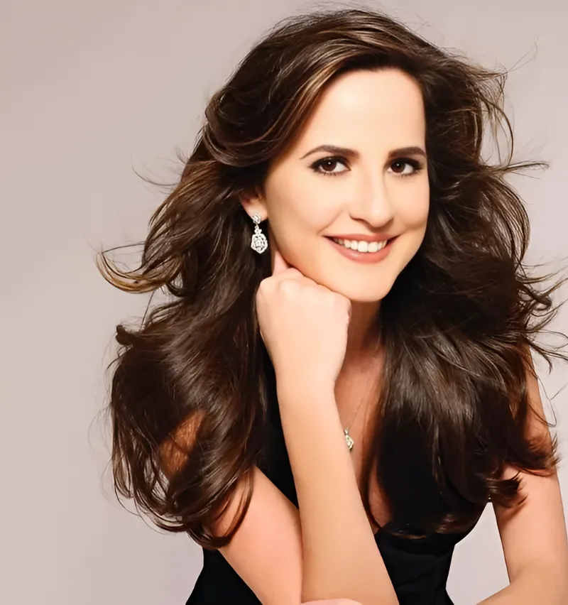 Lidia Curanaj Biography